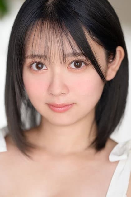 Momo Hoshimiya