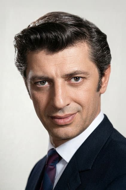 Vala Önengüt