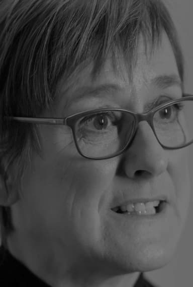 Ginette Laurin: Front and Centre