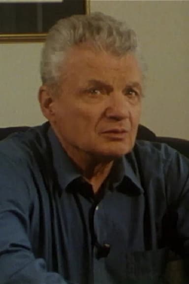 Portrait of Miki Muster