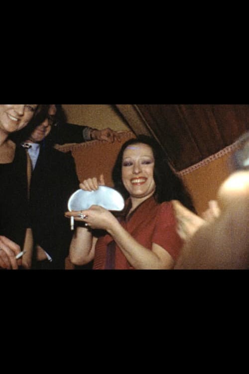 Filmación de Massiel recibiendo un premio de un colectivo de lesbianas