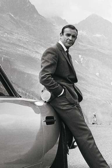 On Tour with the Aston Martin DB5