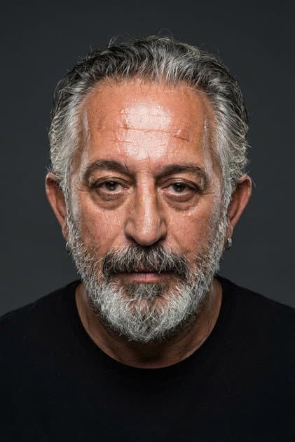 Cem Yılmaz